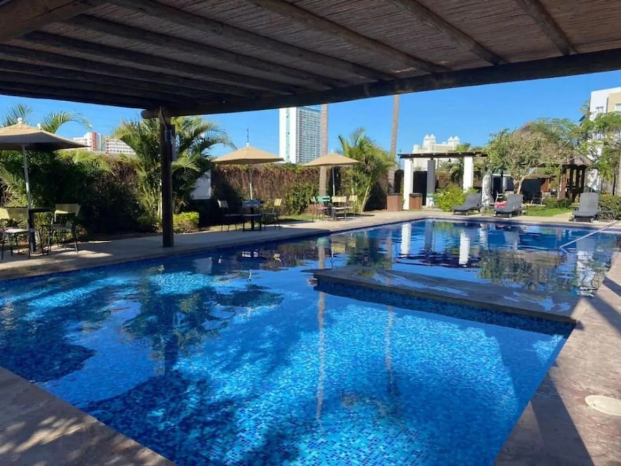 马萨特兰Departamento Cerca Del Mar Y Con Vista公寓